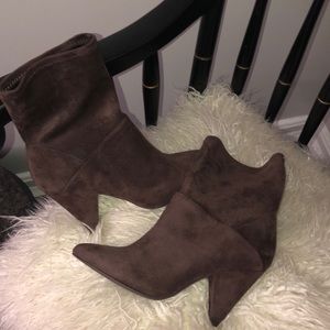 Sexy Suede wine color booties